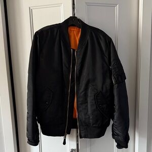 Alpha Industries Bomber Men’s size Large